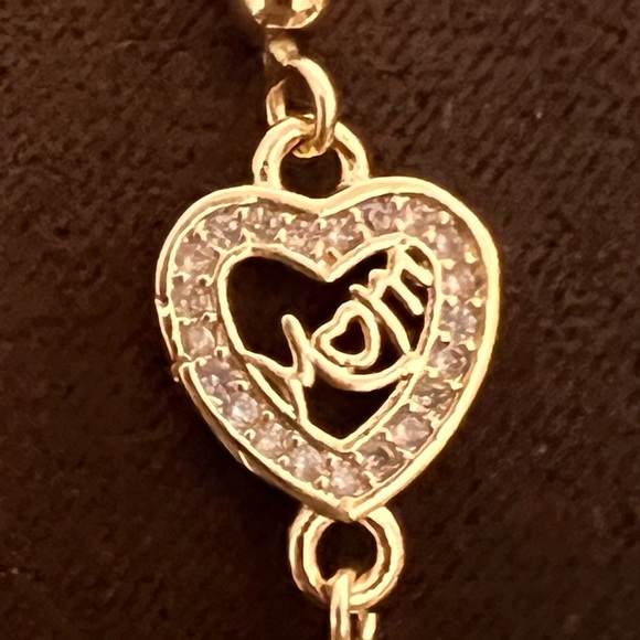 Mom Adjustable Bracelet 2/$15 - Picture 1 of 2